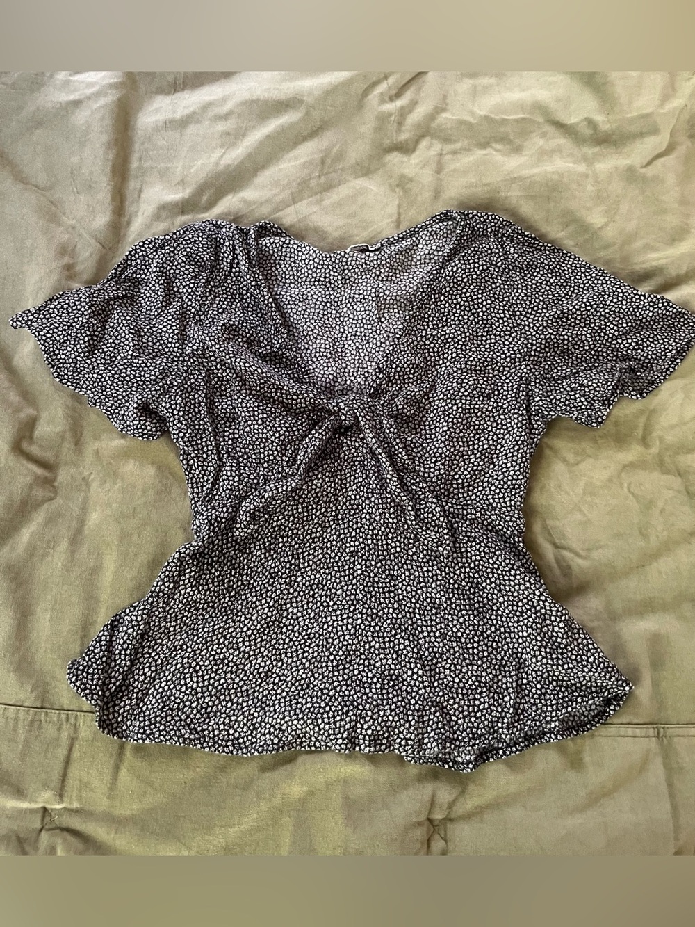 Tie-Front Short Sleeve peplum sweetheart Blouse - Black/White